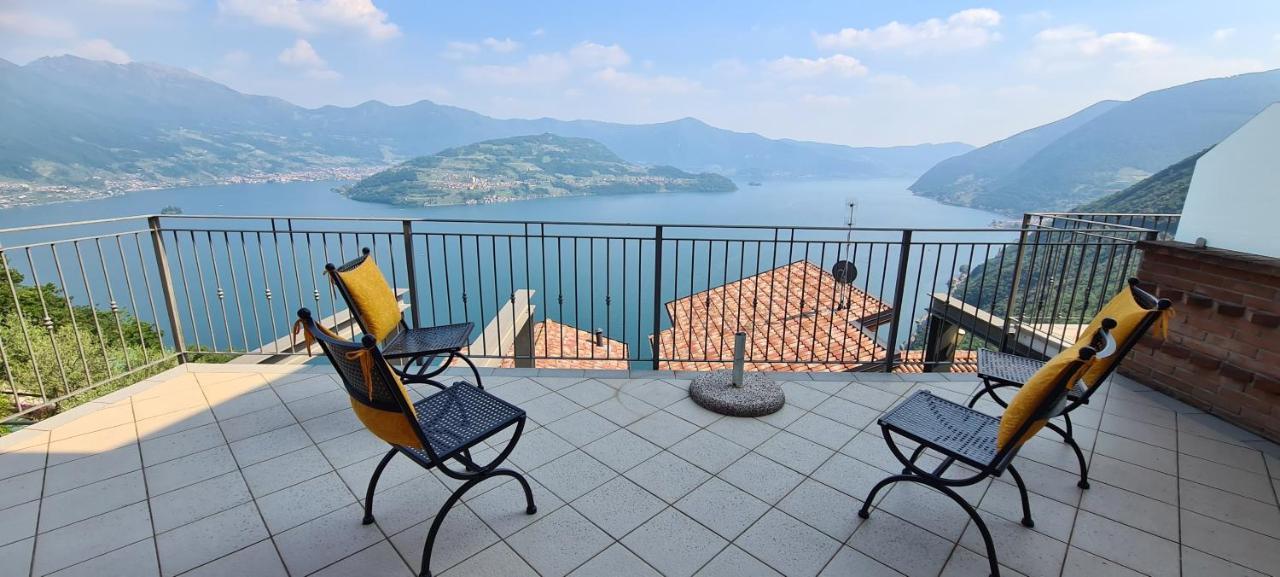 La Villetta In Residence Con Piscina E Vista Lago Parzanica Exterior photo